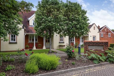 2 bedroom terraced house for sale, Worthy Road, Winchester, Hampshire, SO23