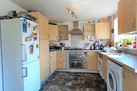 4 bedroom townhouse to rent, Station Road, Bristol BS7