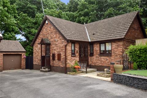 2 bedroom detached bungalow for sale, Ibbetson Oval, Churwell, Morley, Leeds