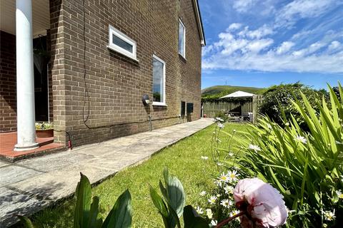 4 bedroom detached house for sale, Noon Sun Close, Greenfield, Saddleworth, OL3