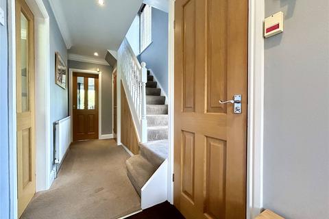 4 bedroom detached house for sale, Noon Sun Close, Greenfield, Saddleworth, OL3