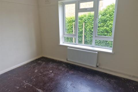 1 bedroom ground floor flat for sale, Perkins Avenue, Margate, Kent