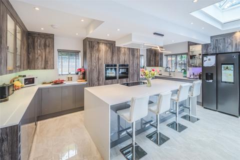 6 bedroom detached house for sale, Warren Lane, Finchampstead, Wokingham, Berkshire, RG40