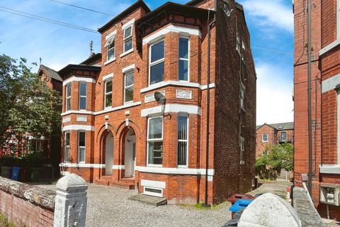 1 bedroom flat for sale, Central Road, West Didsbury, Manchester, M20