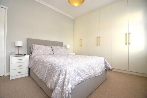 2 bedroom terraced house to rent, Winnock Road, Yiewsley, West Drayton, UB7
