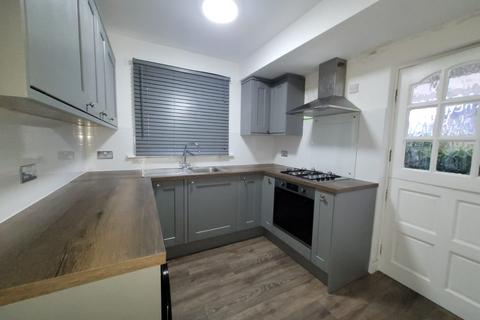 6 Ashfield Grove, Bradford, BD9 4EP
