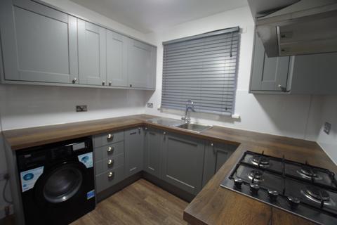 6 Ashfield Grove, Bradford, BD9 4EP
