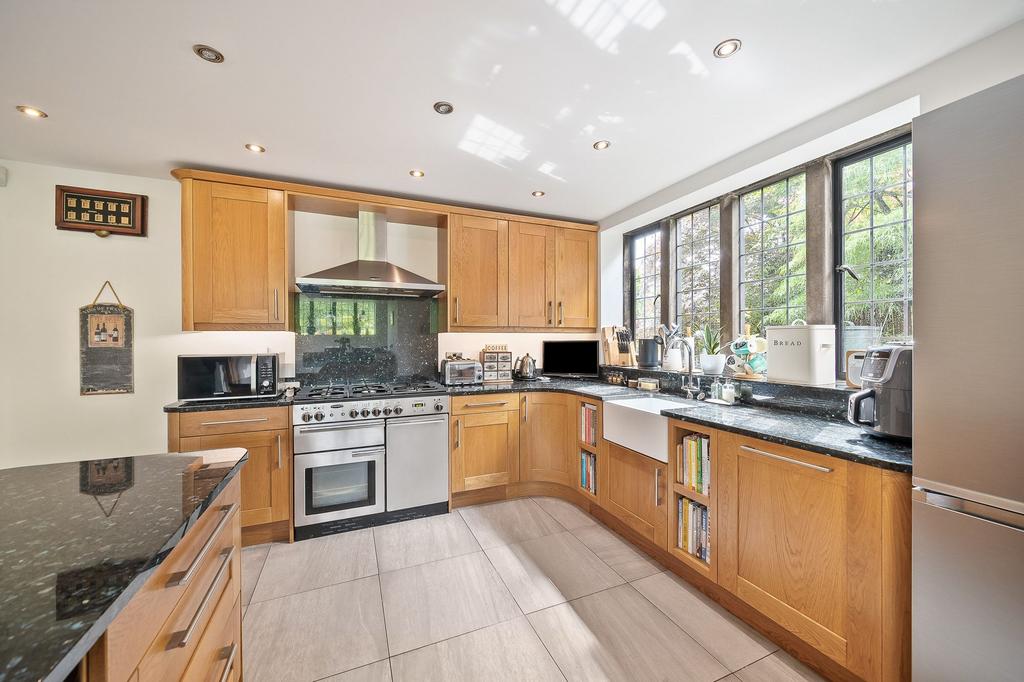 Dining Kitchen (2)