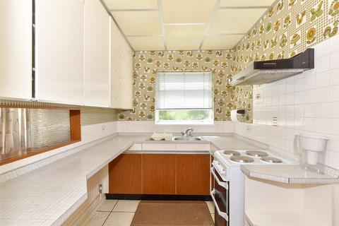 28 Harwater Drive, Loughton, IG10 1LW