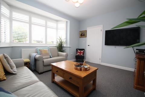 3 bedroom detached house for sale, Lyndhurst Road, Holland-on-Sea, Clacton-on-Sea