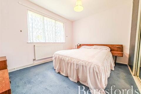 2 bedroom bungalow for sale, Wakefield Close, Colchester, CO1