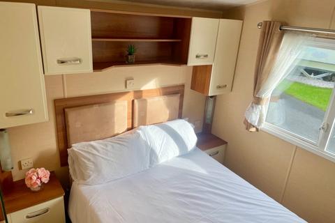 2 bedroom static caravan for sale, Turnberry Holiday Park