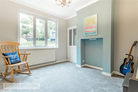 42 Cliff Hill Road, Shaw, Oldham, OL2 8DE
