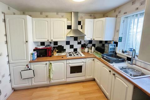 2 bedroom end of terrace house for sale, Coltishall Close, Plymouth, PL5
