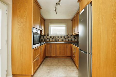 6 Sandhill Close, Rawmarsh, Rotherham, S62 5NX