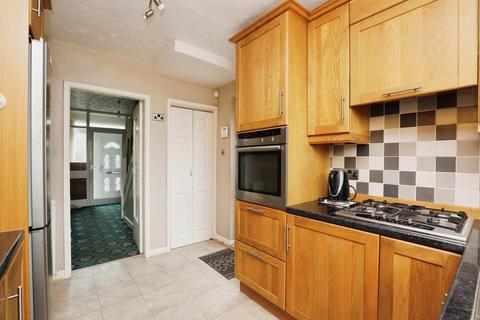 6 Sandhill Close, Rawmarsh, Rotherham, S62 5NX