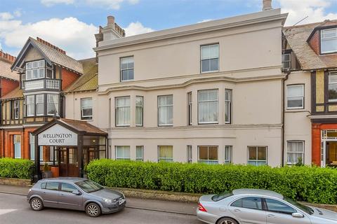 1 bedroom apartment for sale, Dover Road, Walmer, Deal, Kent