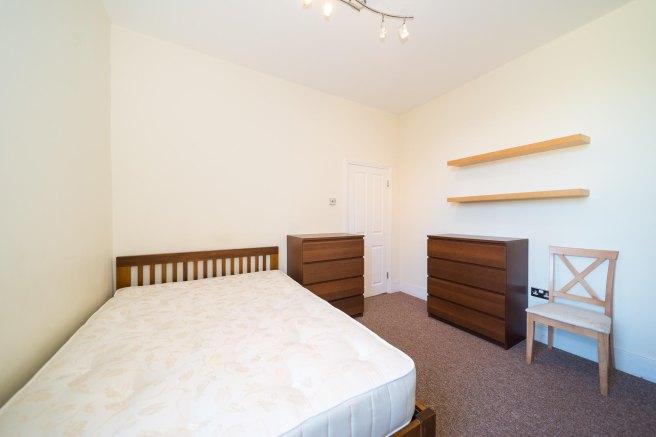 Byton-road-sw17-9hj-926438