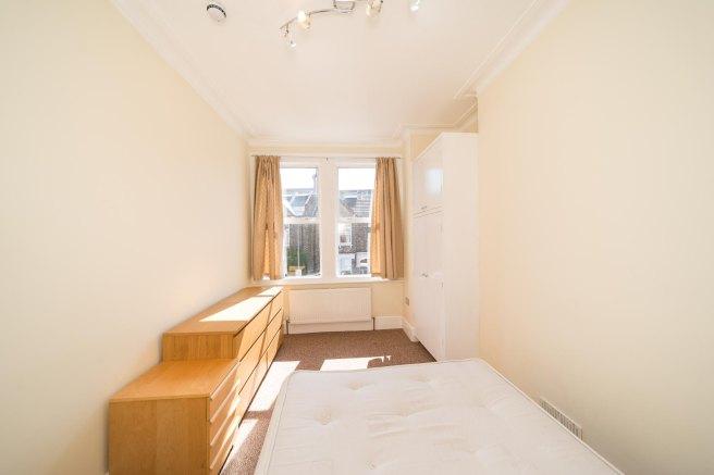 Byton-road-sw17-9hj-926441