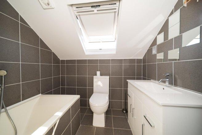 Byton-road-sw17-9hj-926440