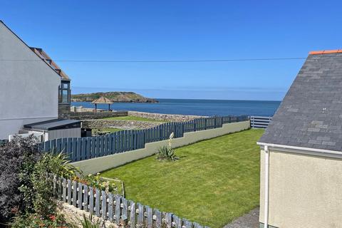 3 bedroom detached house for sale, Bol Don, Cemaes Bay, Isle of Anglesey, LL67