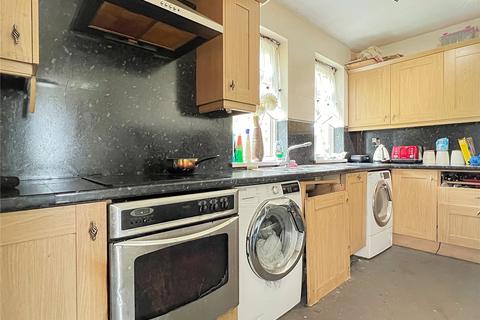 3 bedroom semi-detached house for sale, Roundwood Avenue, Ravenscliffe, Bradford, BD10