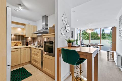 2 bedroom apartment for sale, 305 Glasgow Harbour Terraces, Glasgow
