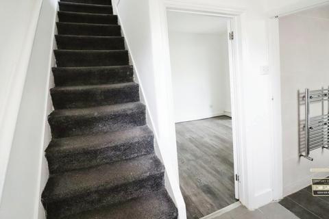 3 bedroom end of terrace house for sale, The Alders, HOUNSLOW TW5