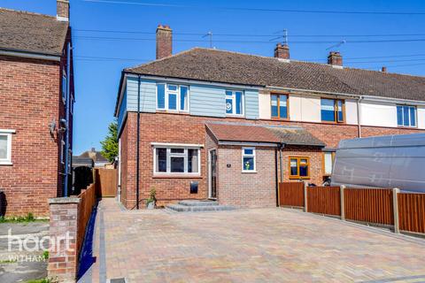 40 Glebe Crescent, Witham, CM8 2HY