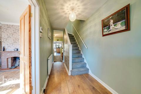 40 Glebe Crescent, Witham, CM8 2HY