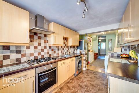 40 Glebe Crescent, Witham, CM8 2HY