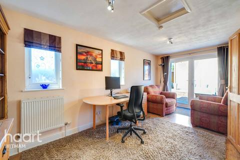 40 Glebe Crescent, Witham, CM8 2HY