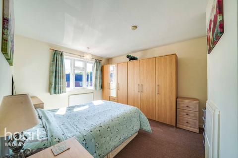 40 Glebe Crescent, Witham, CM8 2HY