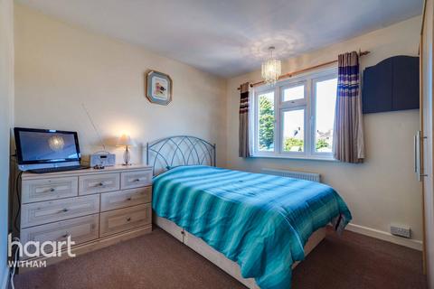 40 Glebe Crescent, Witham, CM8 2HY