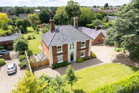 6 bedroom detached house for sale, Station Road, Attleborough NR17