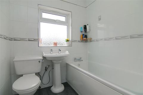 38 Farlea Drive, Bradford, BD2 3RJ