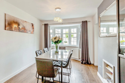 4 bedroom detached house for sale, Mount Pleasant Avenue, Brentwood, Essex