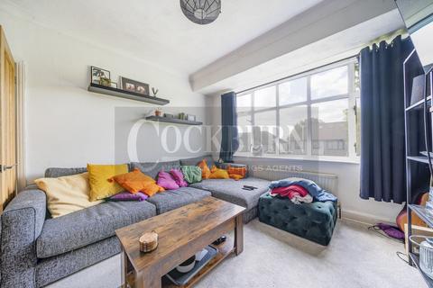 46 Clayhill Crescent, London, SE9 4JB
