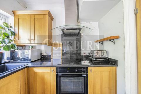 46 Clayhill Crescent, London, SE9 4JB