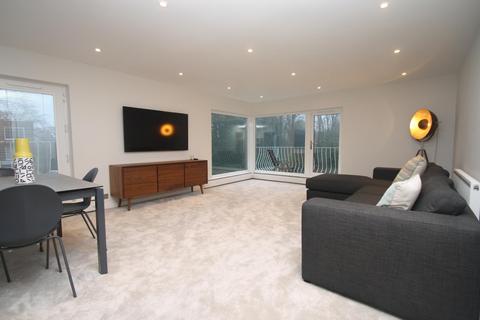 2 bedroom flat to rent, North Park Avenue, Leeds, West Yorkshire, UK, LS8
