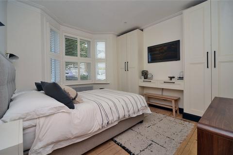 7 Hampton Road, Worcester Park, KT4 8EU
