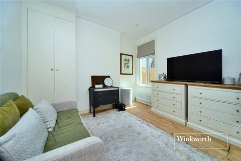 7 Hampton Road, Worcester Park, KT4 8EU