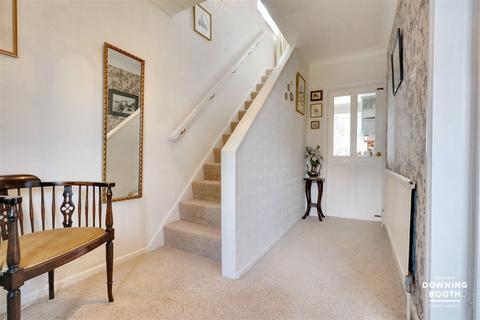 3 bedroom semi-detached house for sale, High Grange, Lichfield WS13