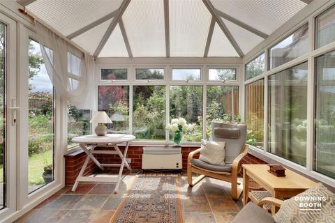 11 High Grange, Lichfield, WS13 7DZ