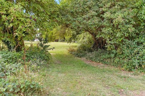 30 The Poplars, Ferring, Worthing, BN12 5QL