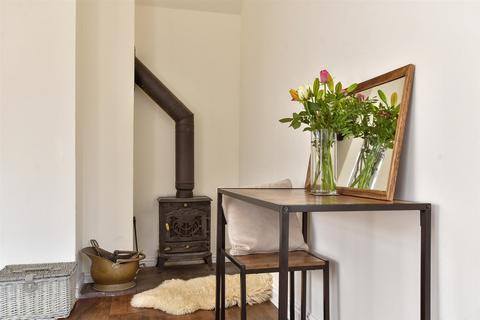 30 The Poplars, Ferring, Worthing, BN12 5QL