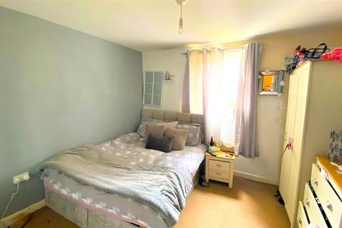 1 bedroom flat to rent, Liberty Grove, Newport,