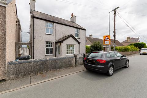 4 bedroom detached house for sale, Bodffordd, Isle of Anglesey, LL77