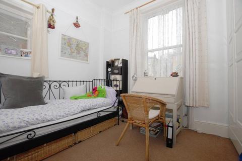 2 bedroom apartment for sale, Granville Park, Lewisham, London, SE13