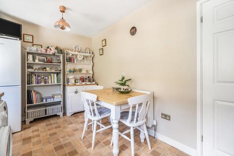 19 Abbots Close, Ilminster, TA19 0EF